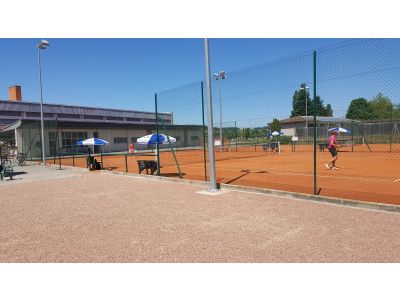 Des terrains de tennis flambant neufs