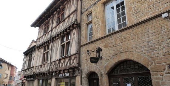 Maison à pan de bois