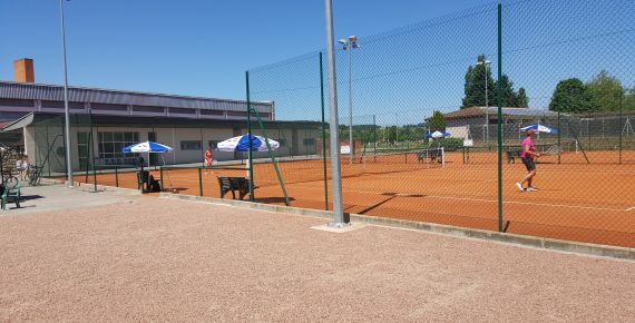 Des terrains de tennis flambant neufs